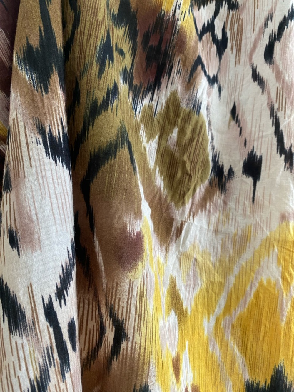 Roots | Abstract Ikat Cotton Scarf | O/S - Picture 7 of 9